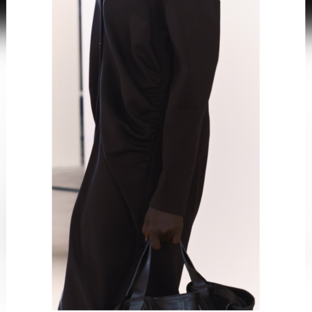 Zara Ruched Long Interlock cardigan/jacket - Picture 3 of 11